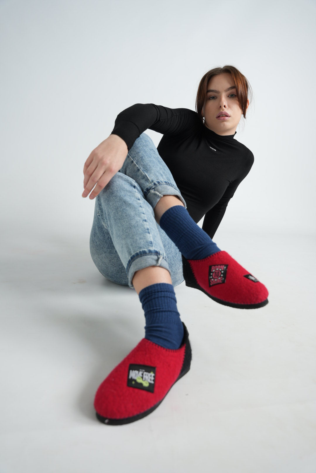 For Minimal Fashion Lovers: Add a Pop with Nova